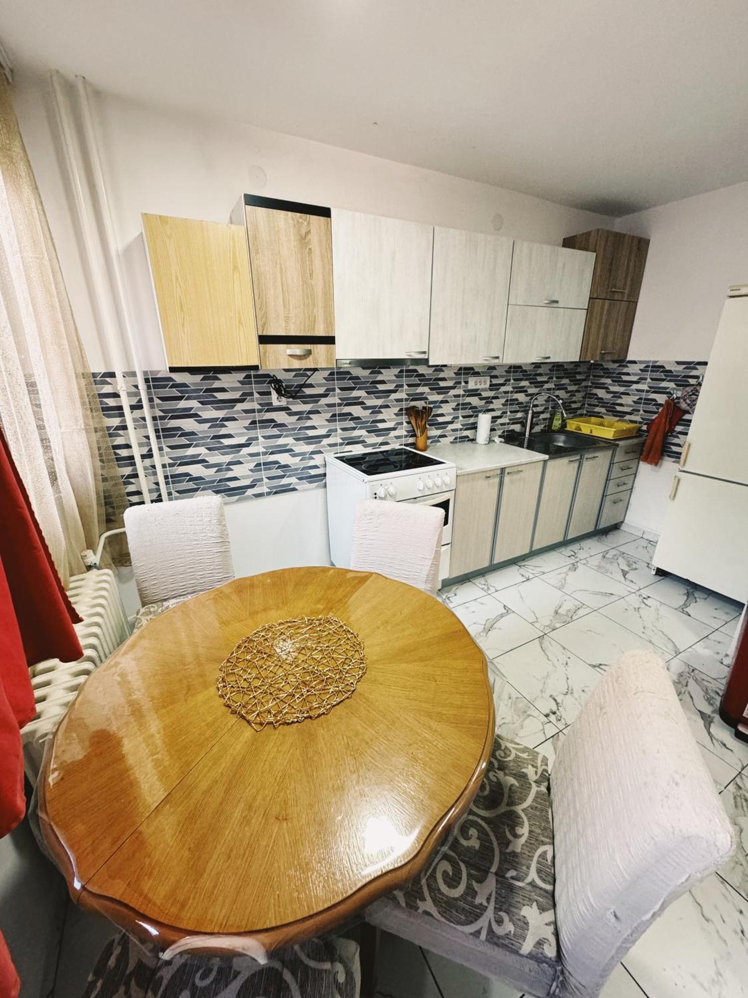 Near Big Center Apartment